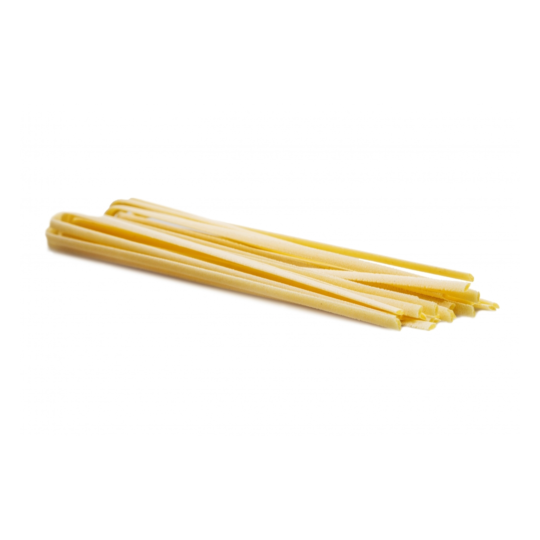 Produktbild: eine 500 g Packung Linguine di Gragnano von Pastificio Carmiano vor weißem Hintergrund