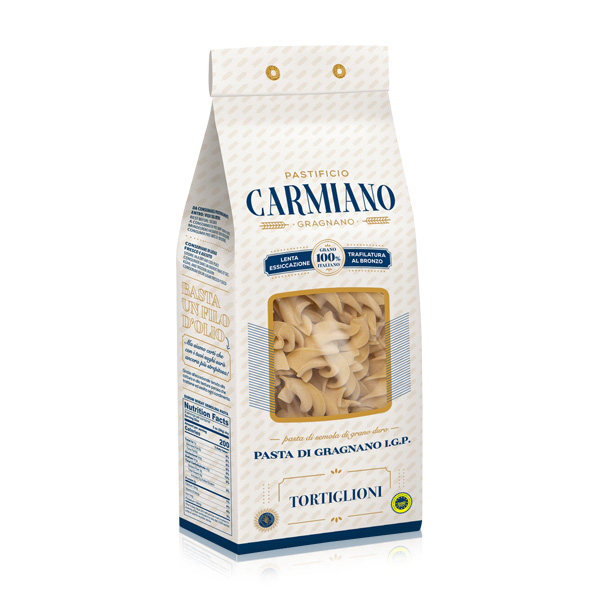 Pastificio Carmiano Tortiglioni Gragnano Produktbild: eine 500 g Packung Tortiglioni di Gragnano von Pastificio Carmiano vor weißem Hintergrund